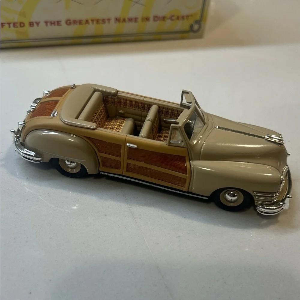 Matchbox Collectibles 1947 Chrysler Cream and Brown Die-Cast Convertible DINKY